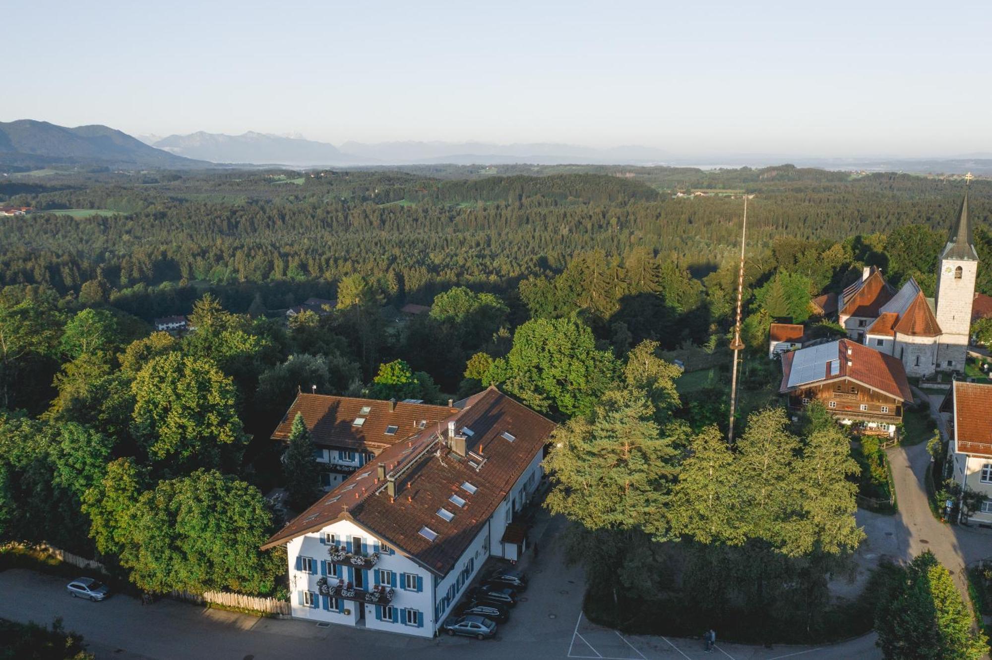 Bio-Landhotel Moarwirt Dietramszell Екстериор снимка